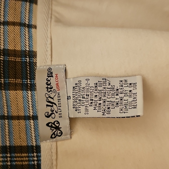 💜 Light weight button down jacket. Small - Picture 5 of 7